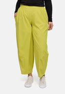 Pantaloni "Livia" – vestibilità ampia, design pulito e stretch
