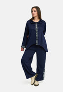 'Delina' Blouse Denim – navy, flowing & with print detail