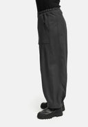 Παντελόνι 'Cleo' – φαρδιά σιλουέτα & ελαστική ζώνη μέσης