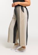 Pantalon 'Sorella' – aéré, moderne & unique