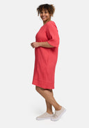 Robe 'Crissa' – plissée, douce et flatteuse pour la silhouette